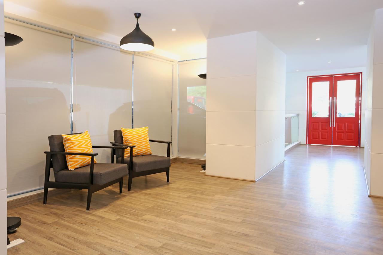 Oyo Townhouse 015 Lajpat Nagar 호텔 뉴델리 외부 사진