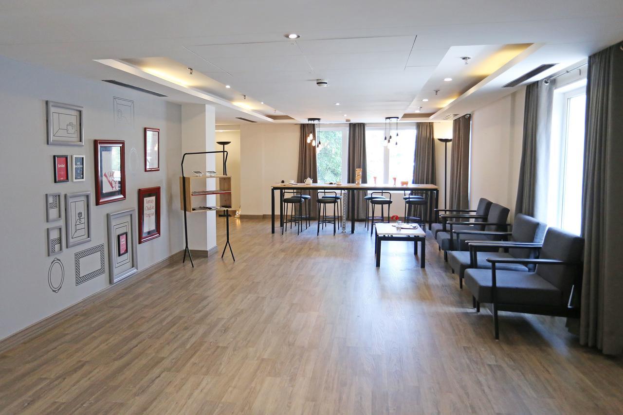 Oyo Townhouse 015 Lajpat Nagar 호텔 뉴델리 외부 사진